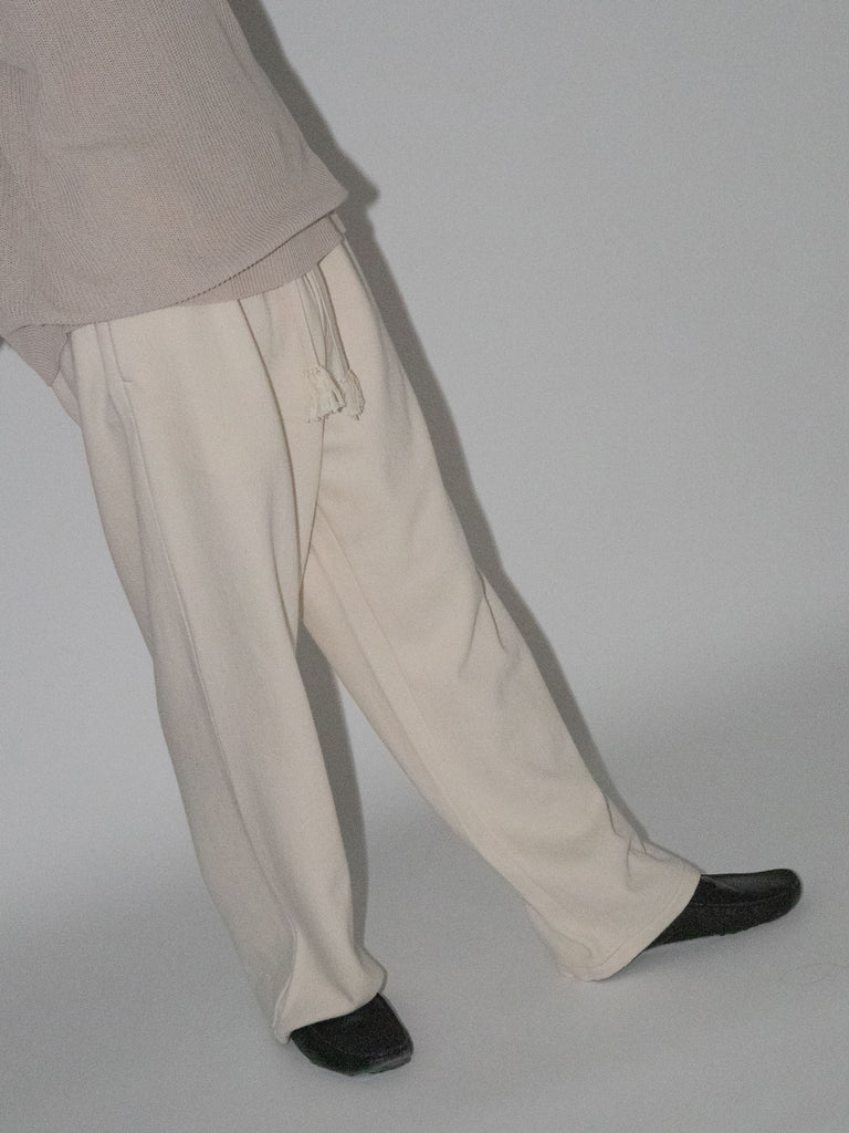 OLD FOLK HOUSE ホワイト リラックスフィット デニムパンツ