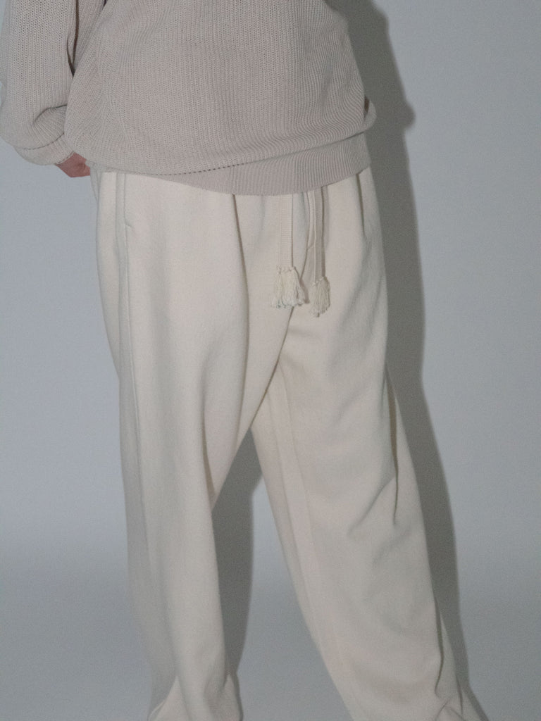 OLD FOLK HOUSE ホワイト リラックスフィット デニムパンツ